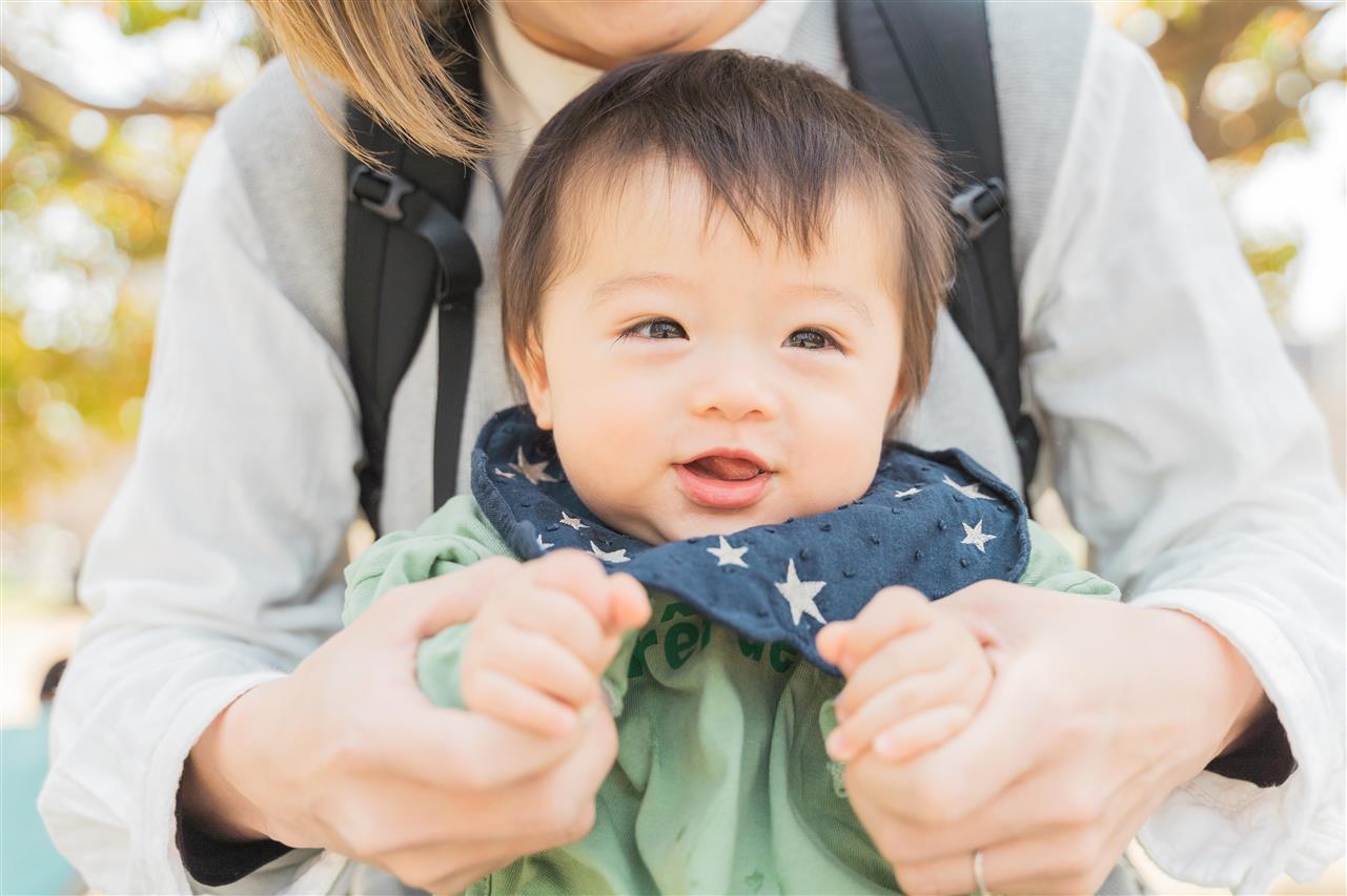 家族写真やウェディング、七五三の出張撮影を依頼したい方は、神戸市中央区を中心に活動中のTsumugraphyまでお問い合わせください。